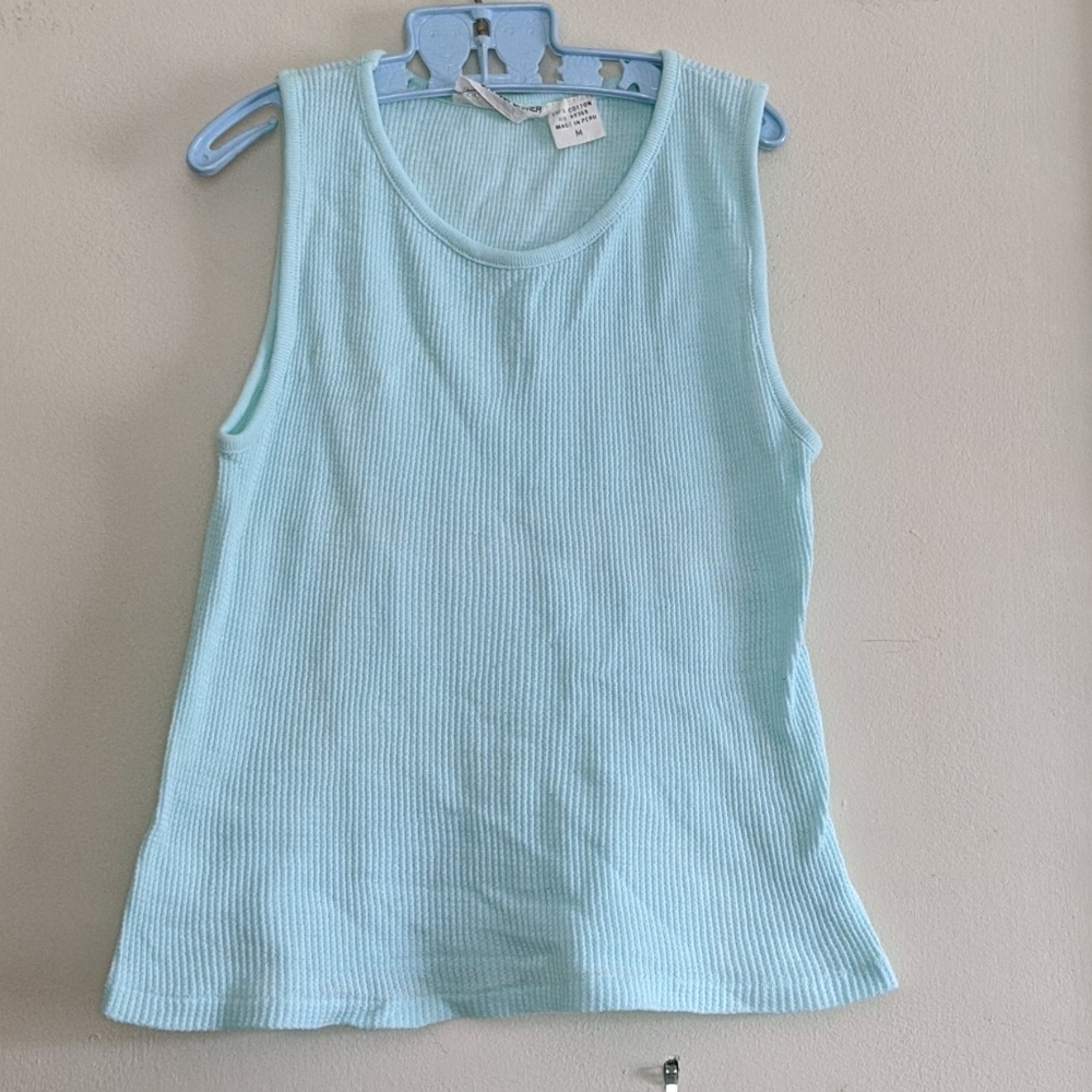 Vintage waffle pullover Tank Top size Medium